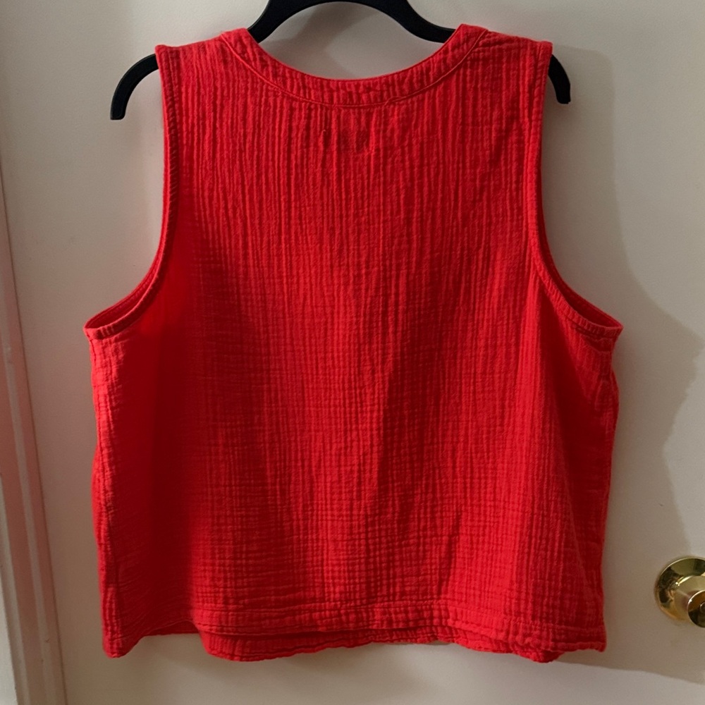 SONOMA Red Sleeveless V-Neck Textured Tank - Picture 9 of 15